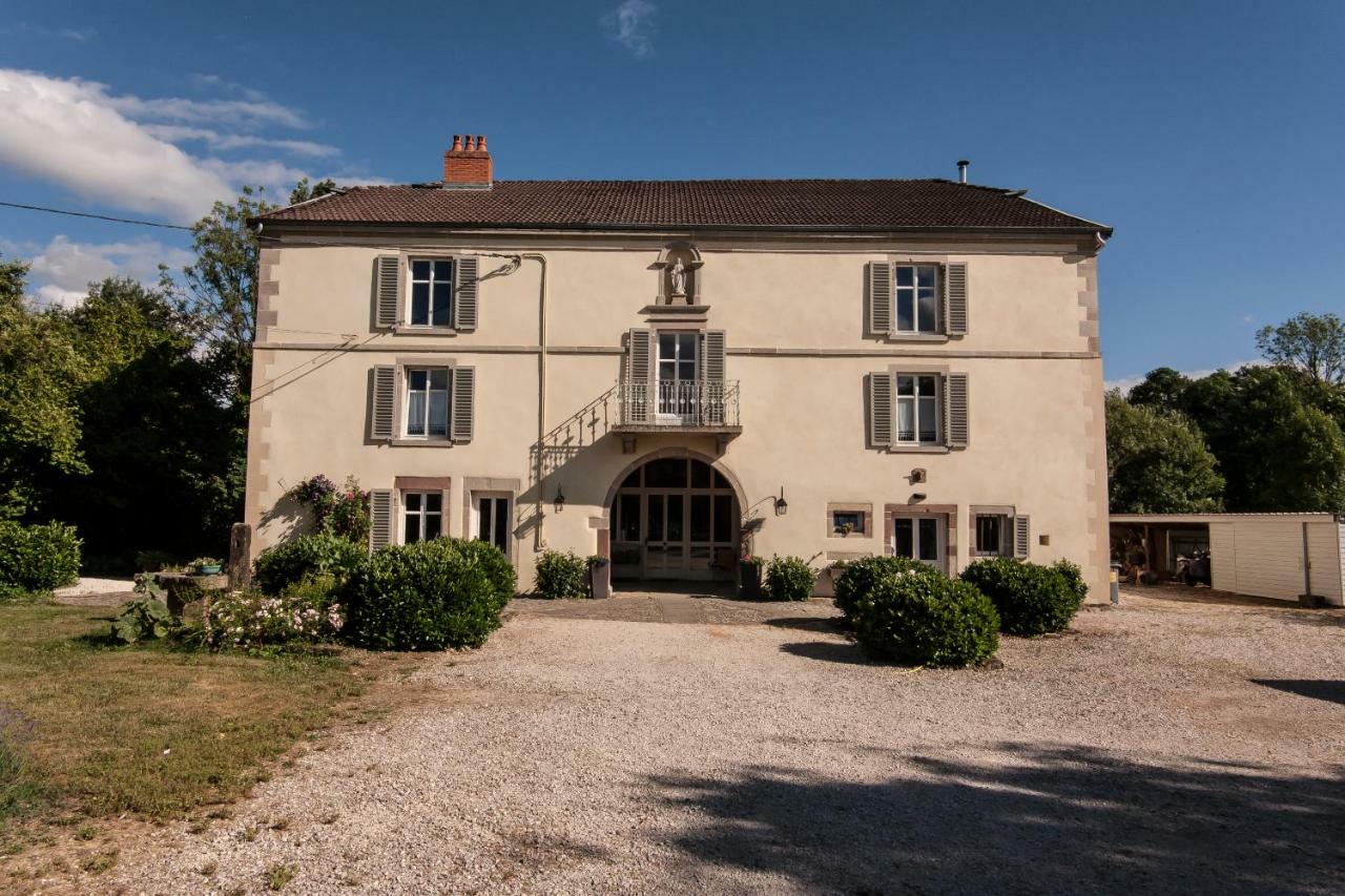 La Maison Au Vert Melincourt Exterior photo